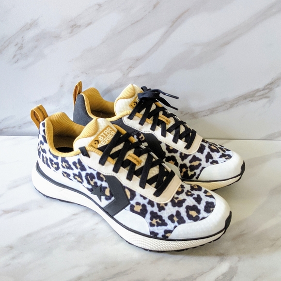 Converse Other - CONVERSE Star Series Leopard Print Sneakers